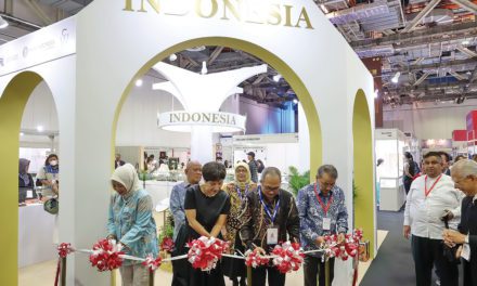 Indonesian Jewelry Shines at Singapore Expo 2023