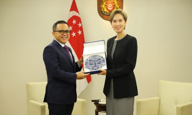 Indonesia and Singapore Discuss Digital Transformation Cooperation