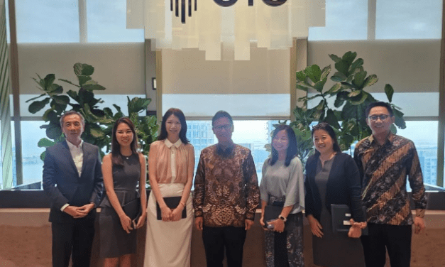 Indonesia’s Health Minister Engaged with Singaporean Investors