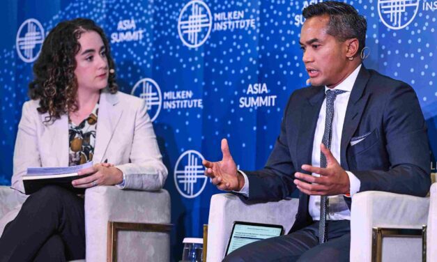 Chairman of KADIN Highlights Key Programs to Support Prabowo-Gibran Government at Milken Asia Summit 2024