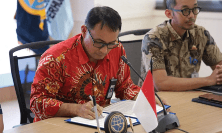 Indonesia and Singapore Extend Maritime Training Partnership