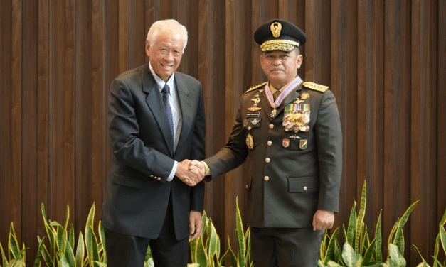 Indonesia’s Army Chief Honoured with Singapore’s Meritorious Service Medal