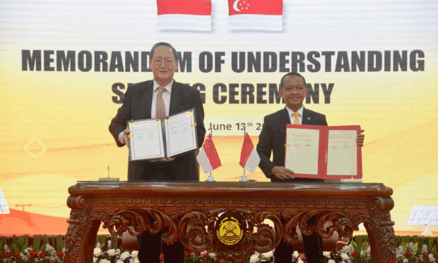 Indonesia and Singapore Sign Landmark Green Energy Agreements