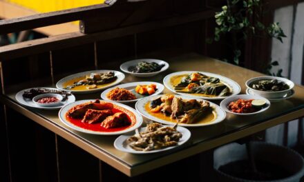 Best Food Places in Pekanbaru: Where to Taste Authentic Riau Flavours